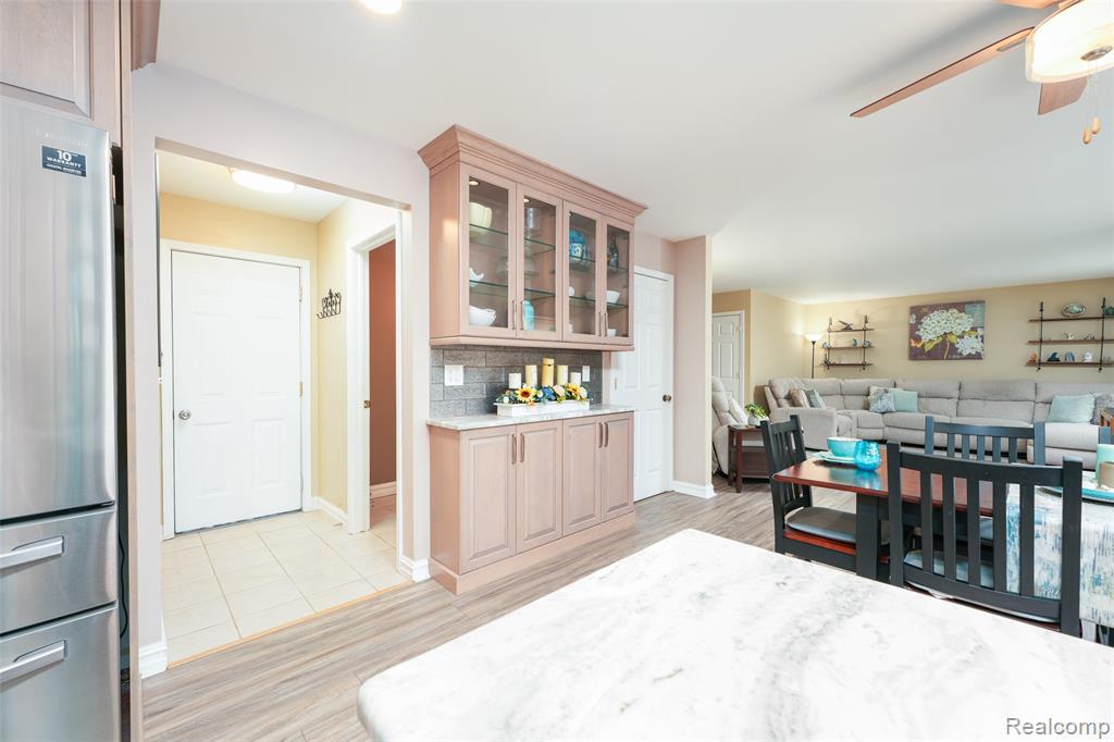 25929 Clark, Novi, MI — Photo 16
