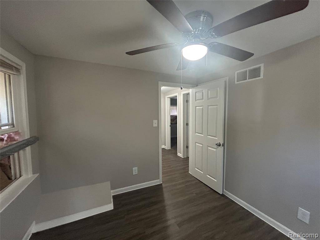 15713 VAUGHAN Street, Detroit, MI 48223 — Photo 14