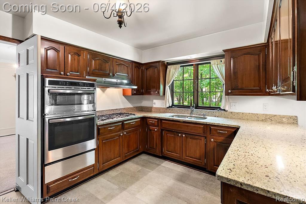 32845 Long Bow Court, Beverly Hills, MI 48025 — Photo 17