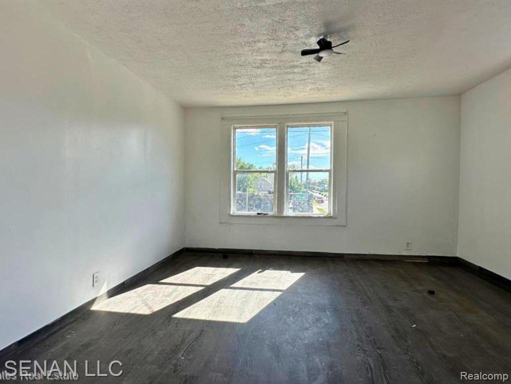 18550 W Warren Avenue, Detroit, MI 48228 — Photo 17