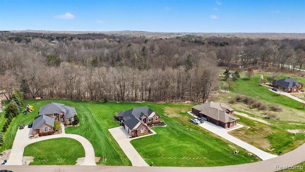 4912 Rosy Drive, Leonard, MI 48367 — Photo 41
