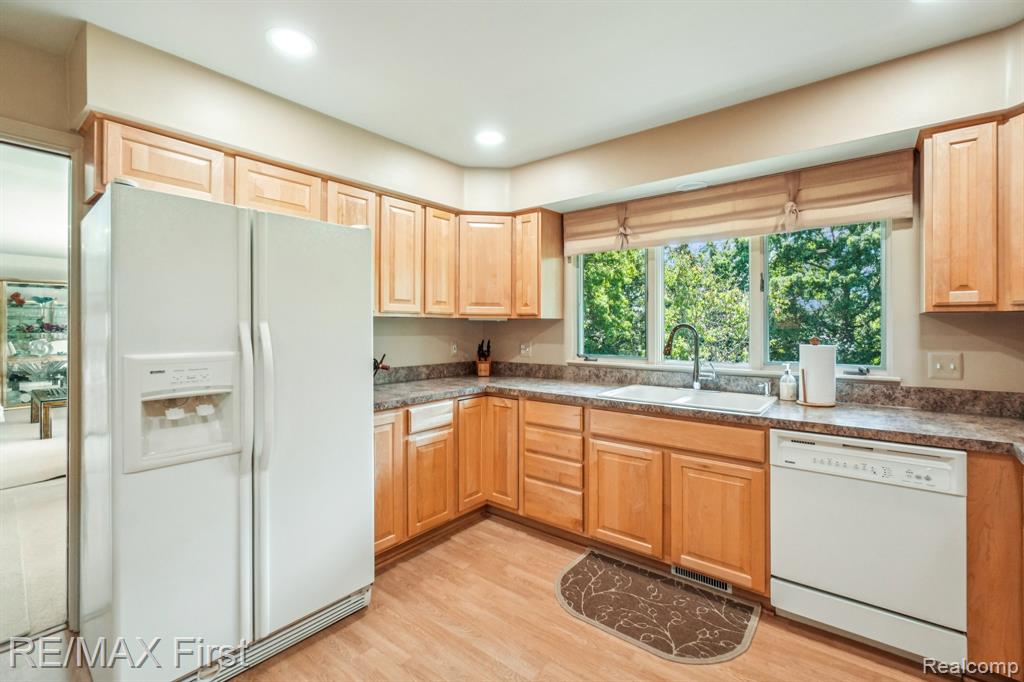 4415 Chisholm Trail, Bloomfield Hills, MI 48301 — Photo 16