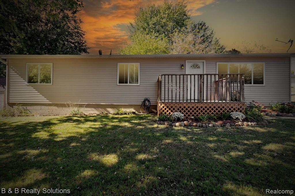 6685 BRUSH Street, North Branch, MI 48461 — Photo 28