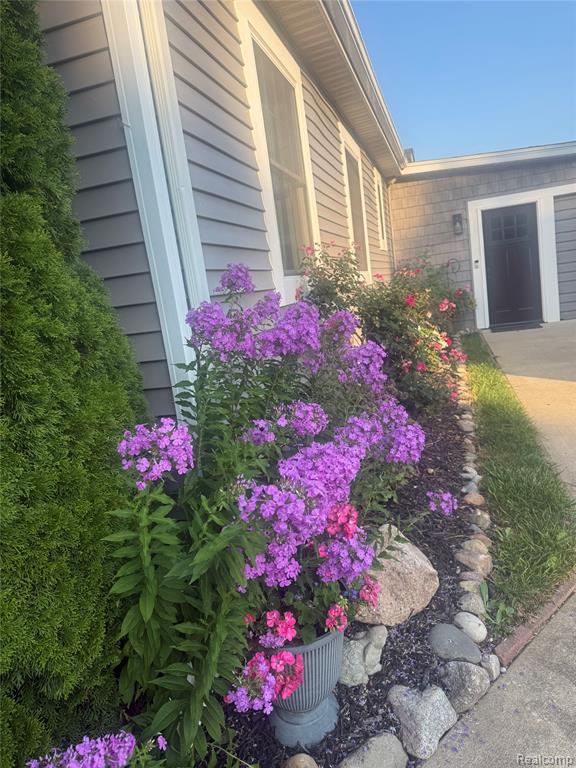 10476 Runyan Lake Road, Fenton, MI 48430 — Photo 12