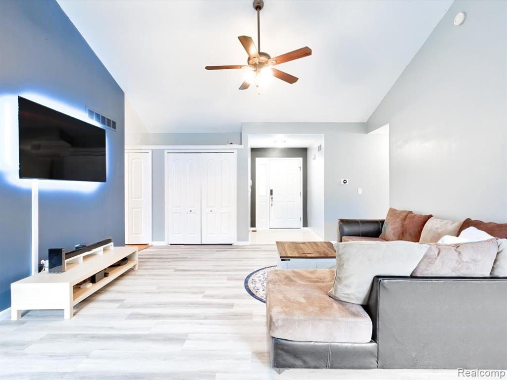 2125 S Delano Street, St. Clair, MI 48079 — Photo 5