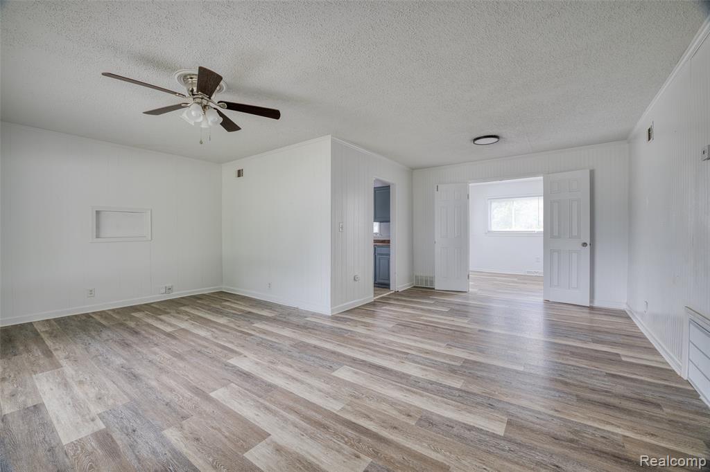 585 Olds Street, Ypsilanti, MI 48198 — Photo 4