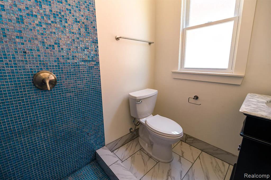 2045 Calvert Street, Detroit, MI 48206 — Photo 28