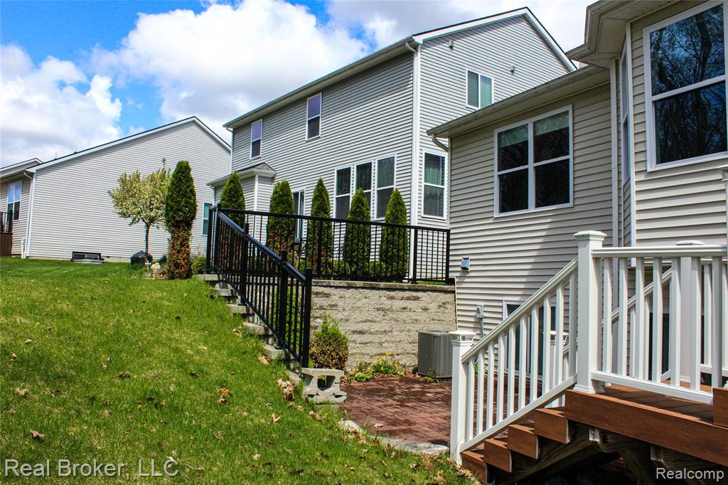 1313 Secretariat Way, Howell, MI 48843 — Photo 49