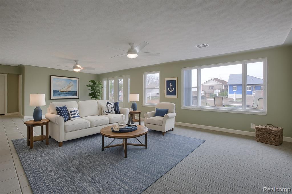 46070 EDGEWATER Drive, Chesterfield, MI, 48047