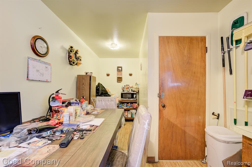 21395 GARDEN Lane, Ferndale, MI 48220 — Photo 7