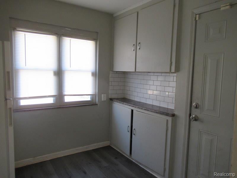 5944 Marseilles Street, Detroit, MI 48224 — Photo 6