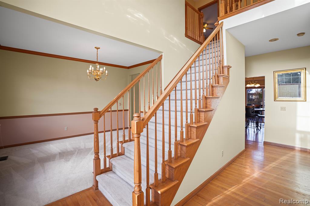 564 CHASSEUR Drive, Grand Blanc, MI 48439 — Photo 20