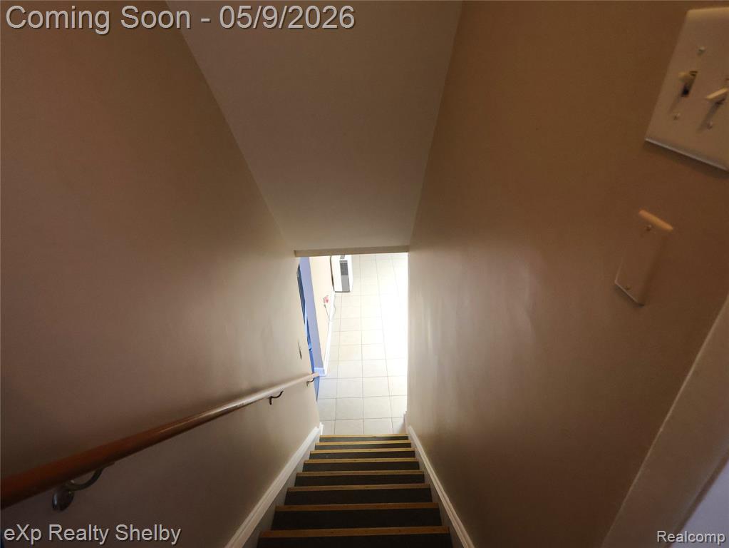 719 Sheryl Drive, Waterford, MI 48328 — Photo 20