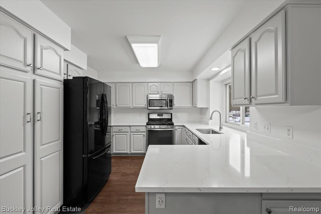 3597 Habitat Trail, Pinckney, MI 48169 — Photo 3