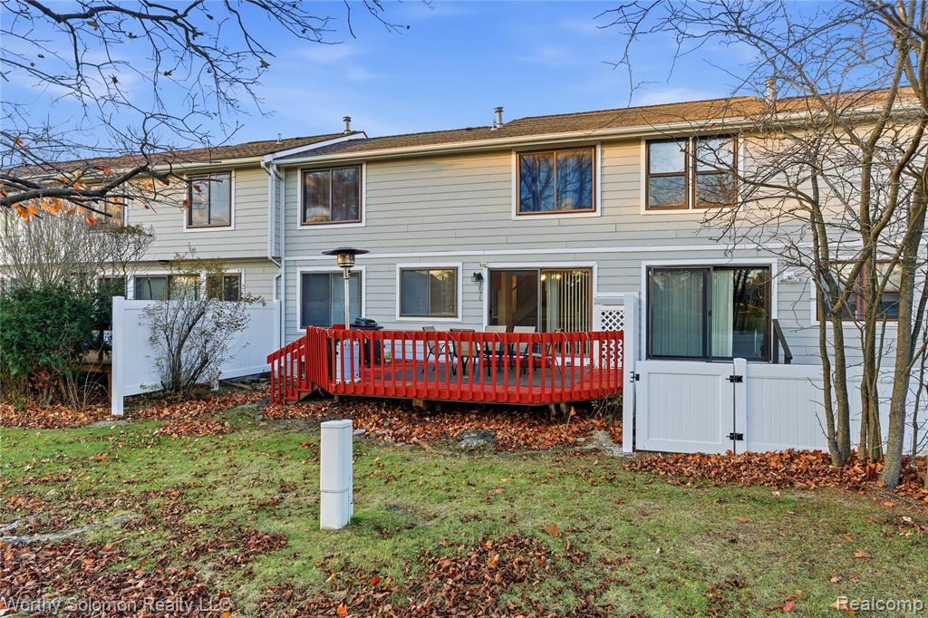 22415 Cranbrooke Drive, Novi, MI — Photo 25