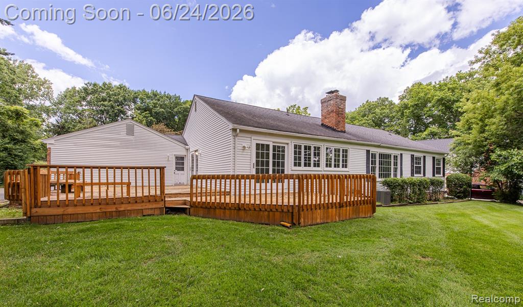 710 Basswood Drive, Rochester Hills, MI 48309 — Photo 40