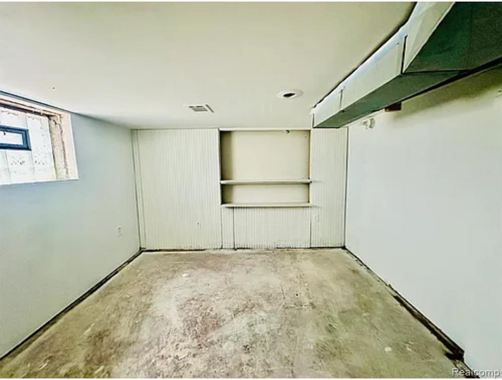 8175 Central, Center Line, MI 48015 — Photo 13