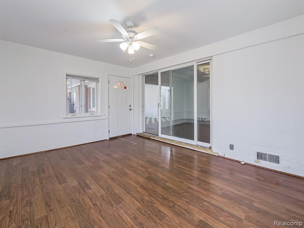 7380 Villamuer Road, West Bloomfield, MI — Photo 25