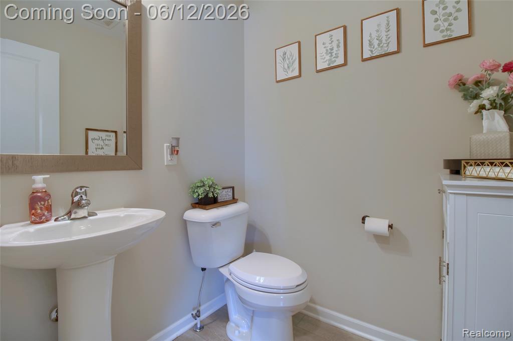 8123 Hudson Drive, Westland, MI — Photo 15