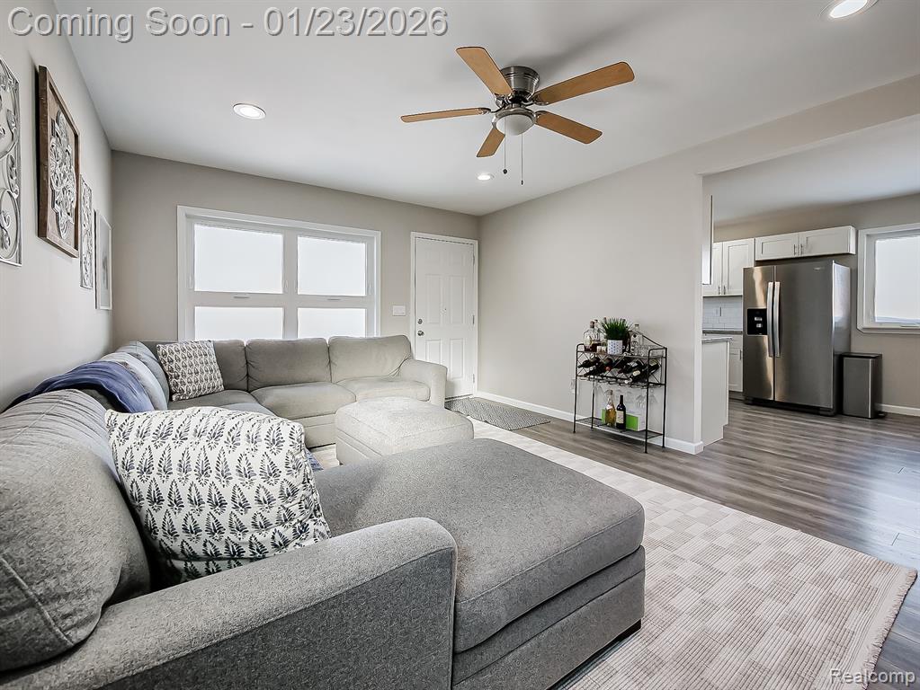 8170 Gerald Avenue, Warren, MI 48093 — Photo 4