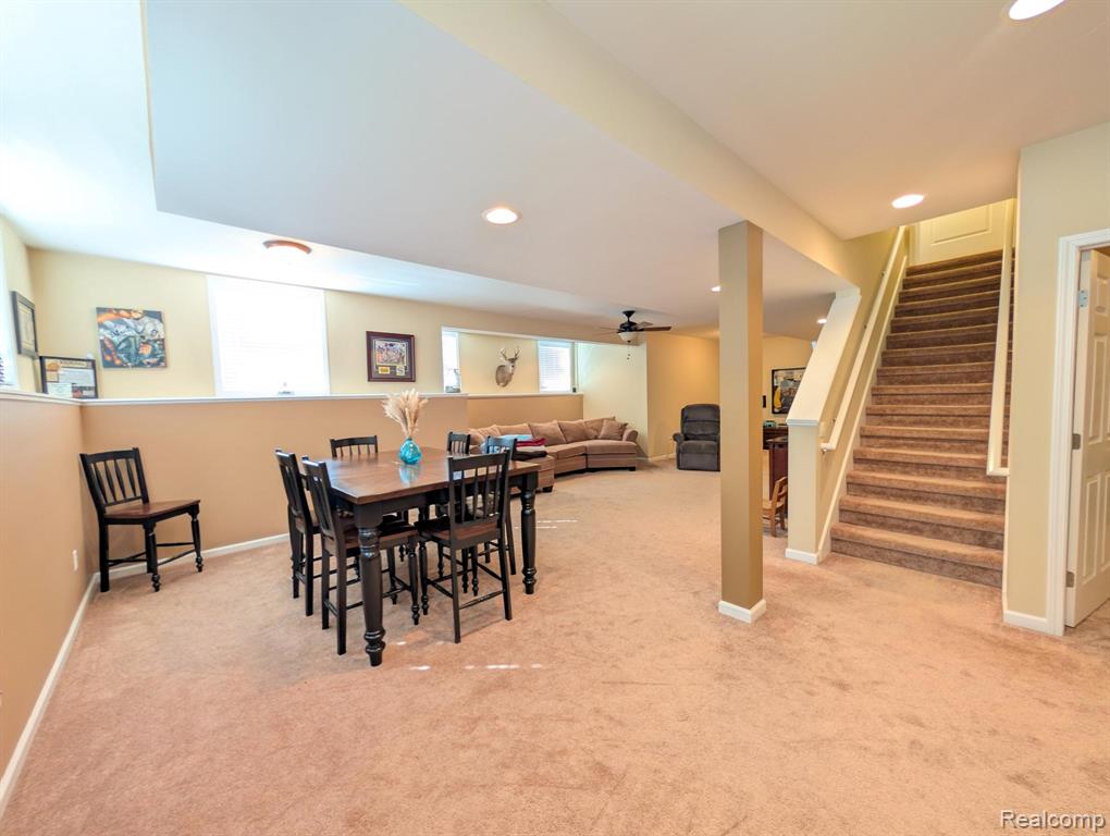 5441 Meadow Creek Court, Flint, MI 48532 — Photo 34