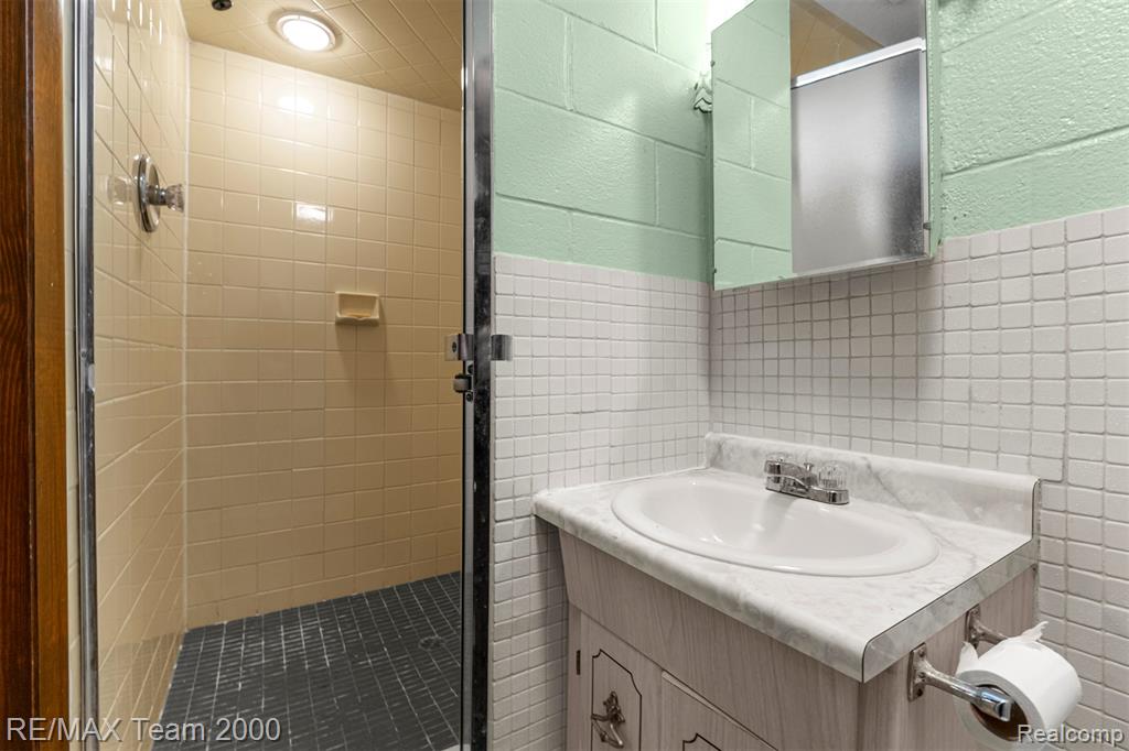 6531 Mead Street, Dearborn, MI 48126 — Photo 32