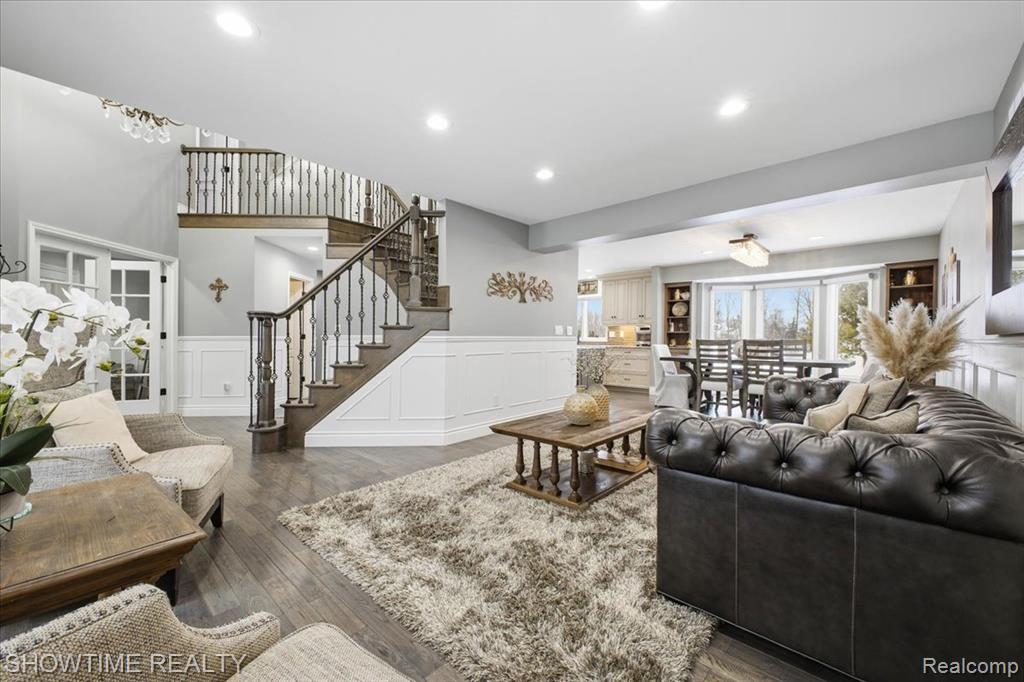 4157 Springbrook Drive, Sterling Heights, MI 48314 — Photo 11