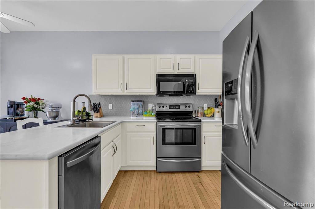 513 CONCORD Drive, Canton, MI 48188 — Photo 9