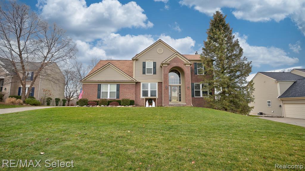 9170 Liverpool Court, Grand Blanc, MI 48439 — Photo 2