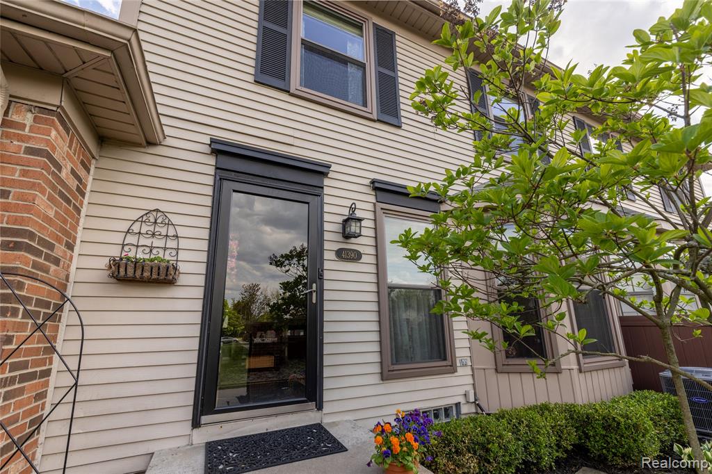 41390 Southwind Drive, Canton, MI 48188 — Photo 17
