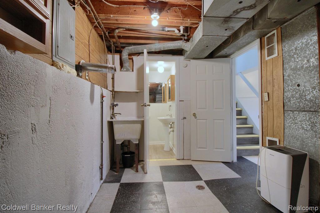 1671 FOLEY Avenue, Ypsilanti, MI 48198 — Photo 33
