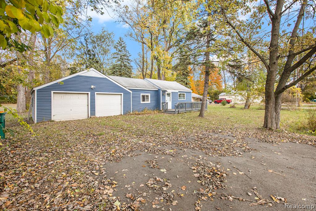26776 Nelson Avenue, Brownstown, MI 48174 — Photo 3