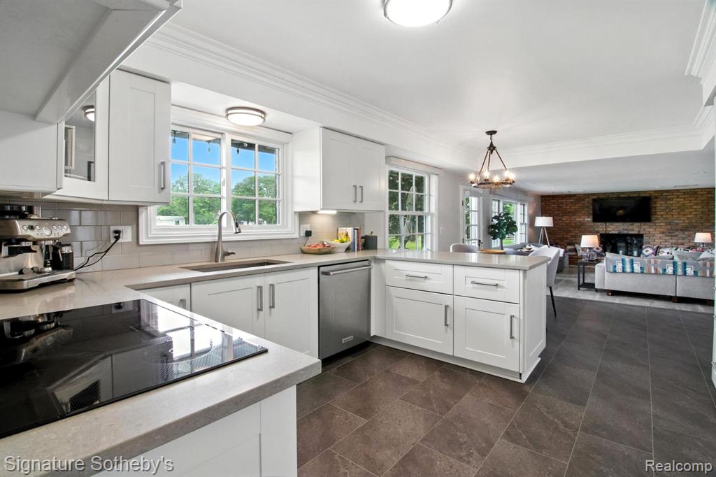 5840 Sutters Lane, Bloomfield Hills, MI — Photo 12