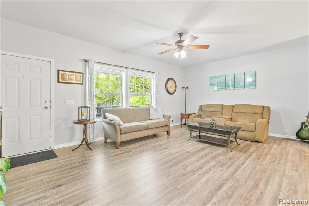 11541 McFall Drive, Willis, MI 48191 — Photo 5