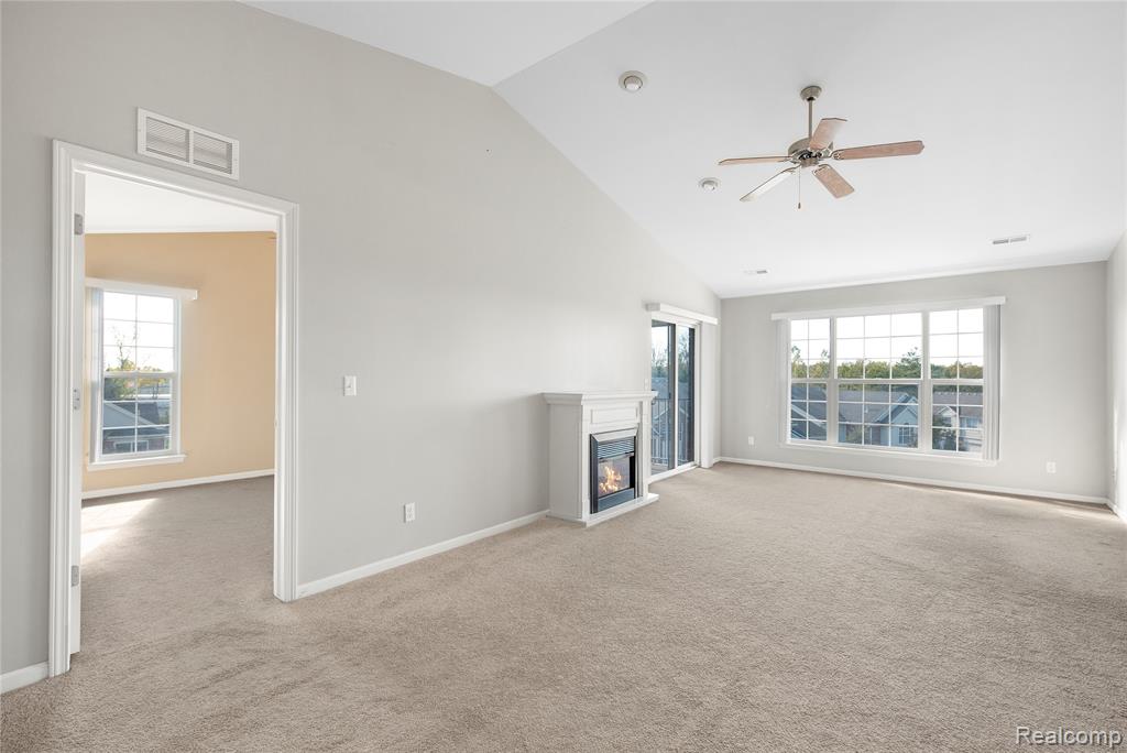 1845 FLAGSTONE Circle, Rochester, MI 48307 — Photo 3
