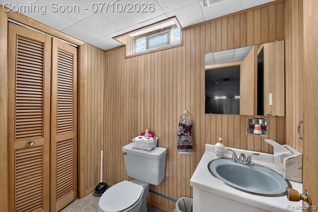 8599 Cardwell Street, Westland, MI — Photo 25