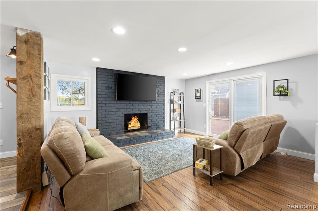 551 Joslyn Road, Lake Orion, MI 48362 — Photo 23