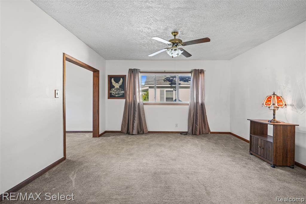 406 E Vienna Street, Clio, MI 48420 — Photo 22