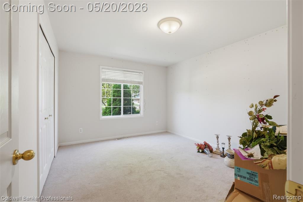 21527 N Tangel Drive E, Macomb, MI 48044 — Photo 17