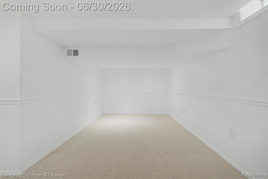 42519 Applecreek Drive, Plymouth, MI 48170 — Photo 27