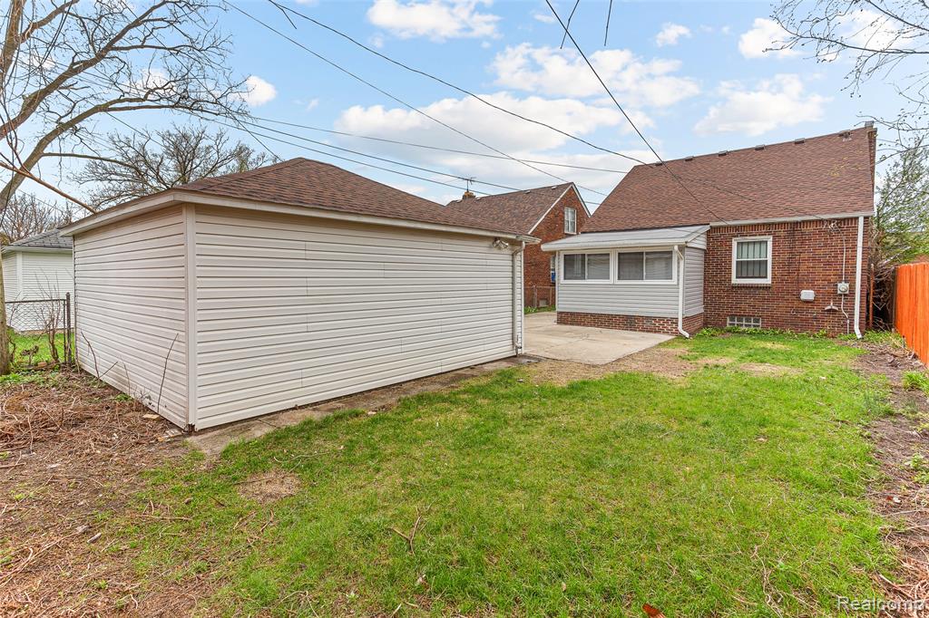 17548 Freeland Street, Detroit, MI 48235 — Photo 24