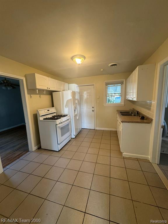 4957 Ziegler Street, Dearborn Heights, MI 48125 — Photo 3