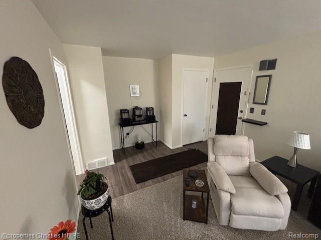 32718 Grand River Avenue, 5, Farmington, MI 48336 — Photo 5