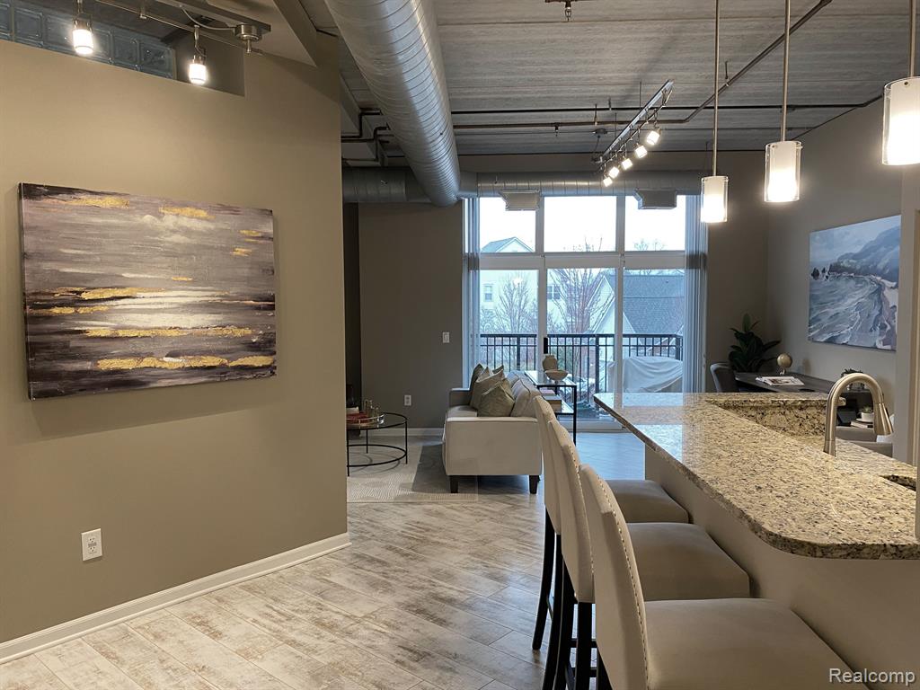 101 S UNION Street, 208, Plymouth, MI 48170 — Photo 3