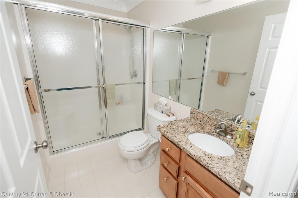22664 Woodcreek Drive, 93, Taylor, MI 48180 — Photo 11