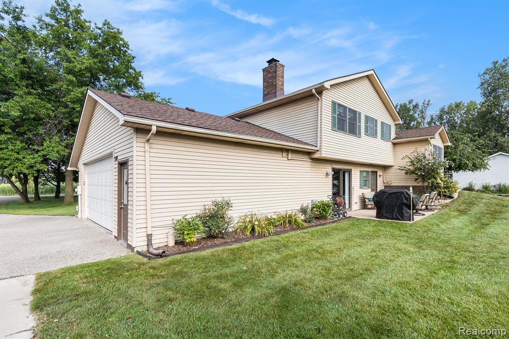 12956 Fessner Road, Carleton, MI 48117 — Photo 10