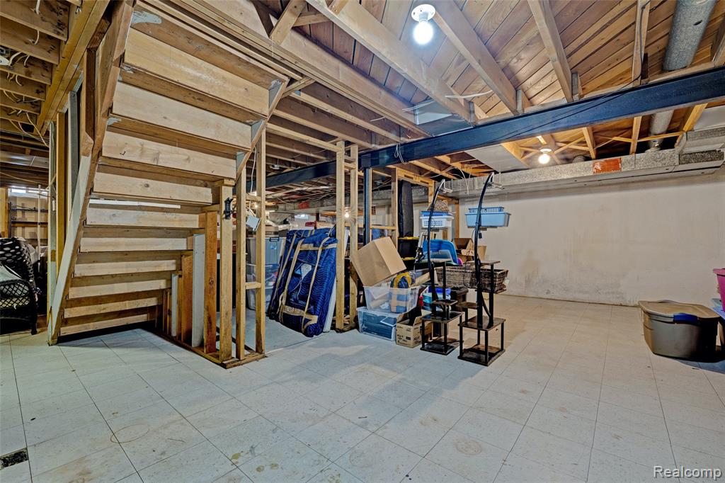 8704 Edna Drive, Warren, MI 48093 — Photo 43
