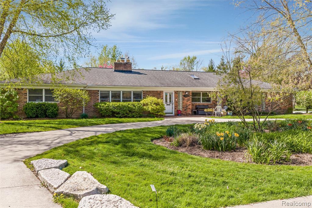 12959 Talbot Lane, Huntington Woods, MI — Photo 47