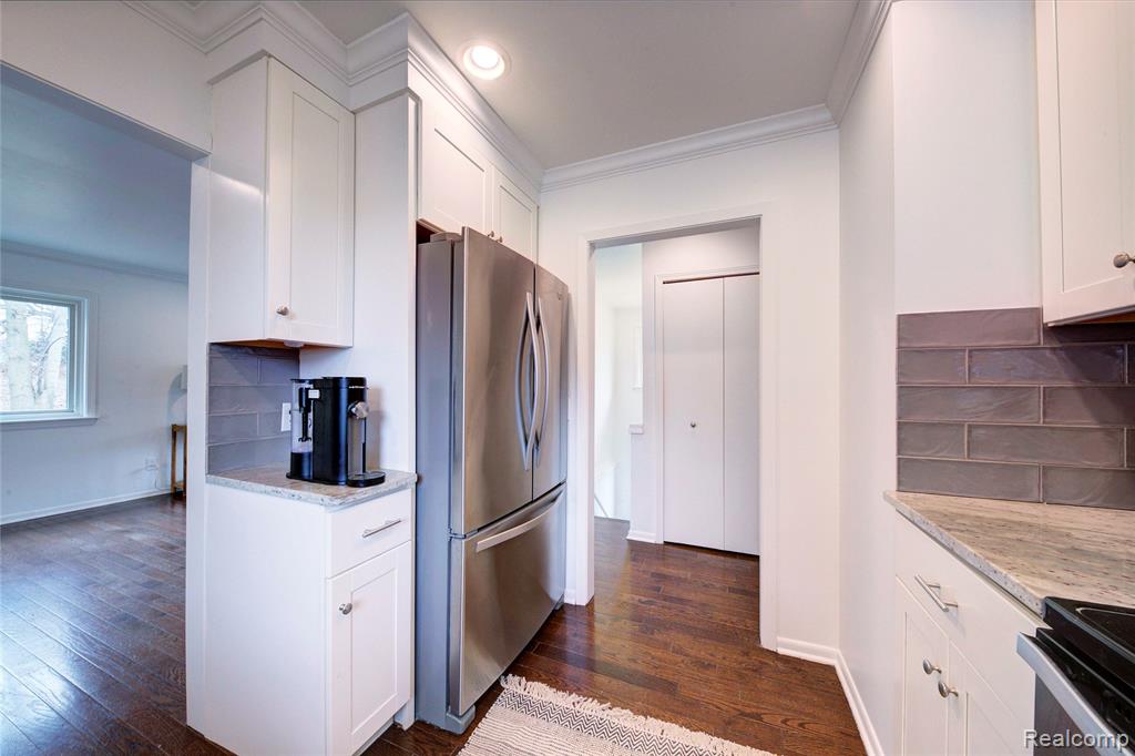 2718 Sexton Road, Howell, MI 48843 — Photo 9
