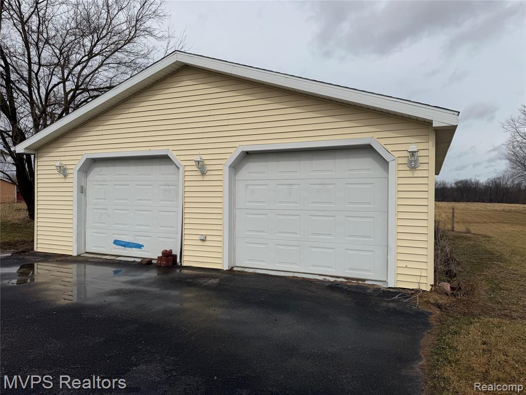 12113 E Carpenter Road, Davison, MI 48423 — Photo 9